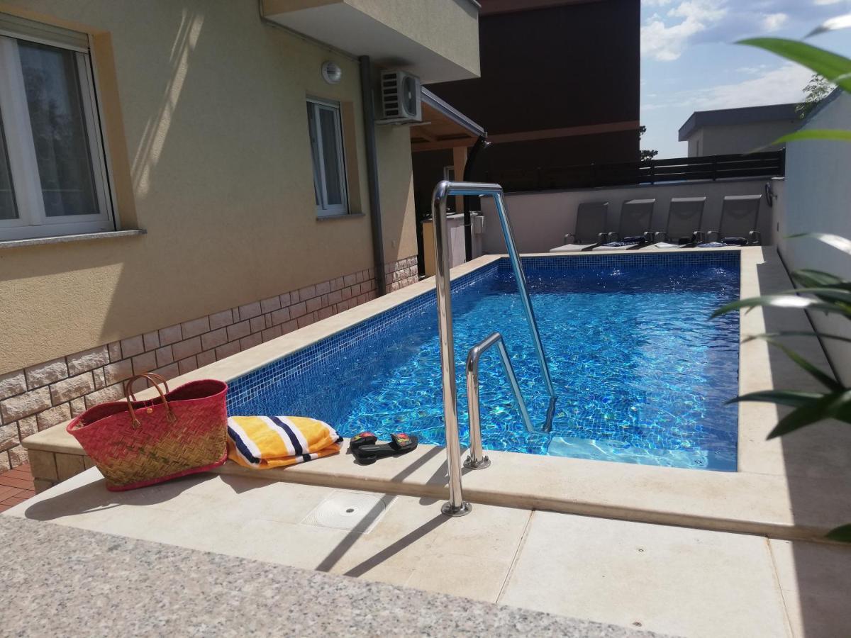 קריקווניצה Apartment Carpe Diem מראה חיצוני תמונה